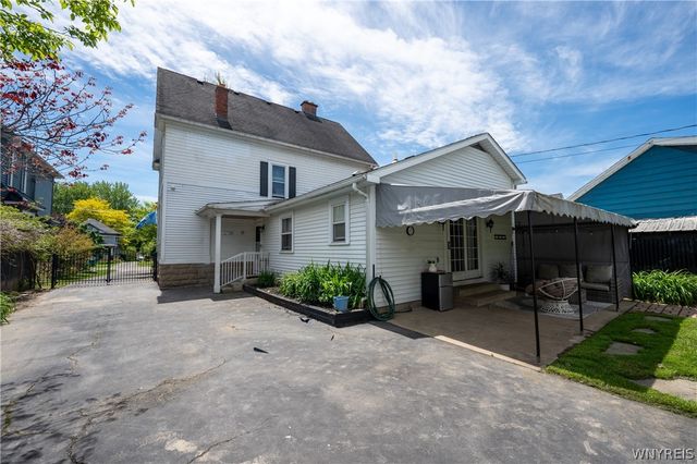 93 Long Avenue, Hamburg, NY 14075