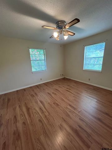 6235 Springbrook Dr, Tyler, TX 75707
