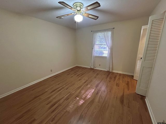 6235 Springbrook Dr, Tyler, TX 75707