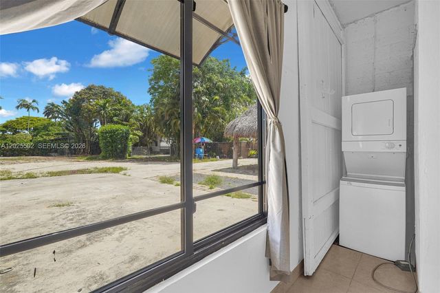 14500 NE 2nd Avenue 2, Miami, FL 33161