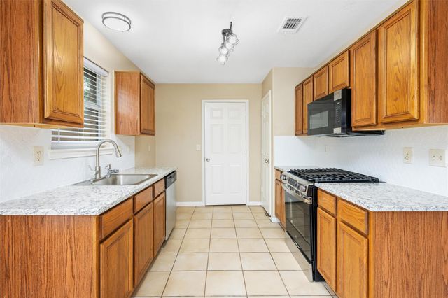 4414 Bridgevillage Drive, Spring, TX 77373