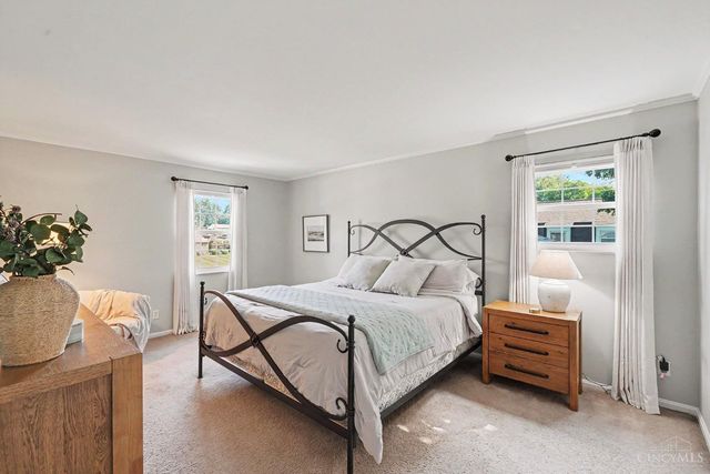 1182 Eagle Ridge Road, Miami Twp, OH 45150