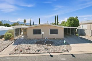 269 W Mora Drive, Green Valley, AZ 85614