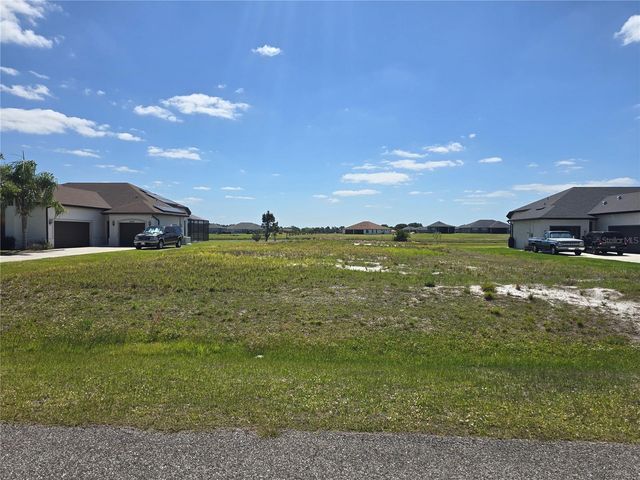 5247 LAKE VENICE DRIVE, Wimauma, FL 33598