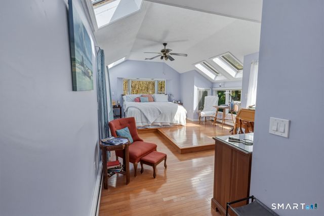 49 River Street, Old Saybrook, CT 06475
