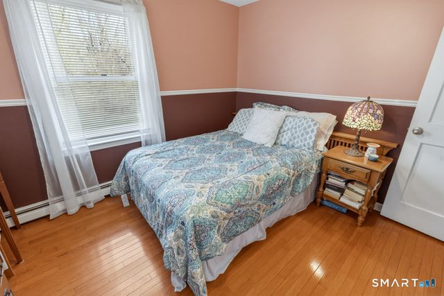 49 River Street, Old Saybrook, CT 06475
