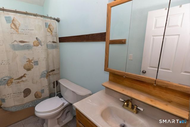 49 River Street, Old Saybrook, CT 06475
