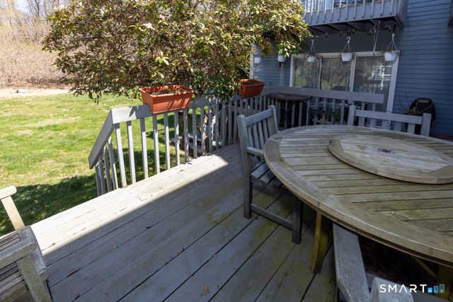 49 River Street, Old Saybrook, CT 06475