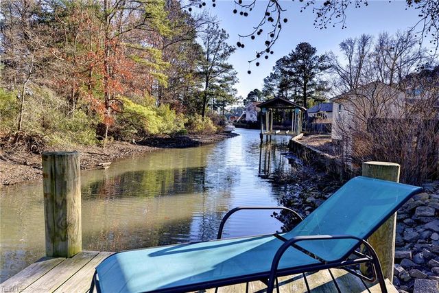 105 Glenn CV, Seaford, VA 23696