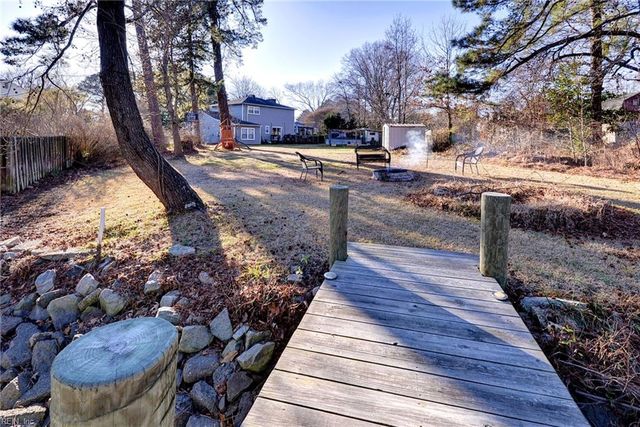 105 Glenn CV, Seaford, VA 23696