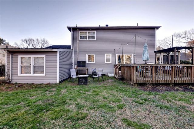 105 Glenn CV, Seaford, VA 23696