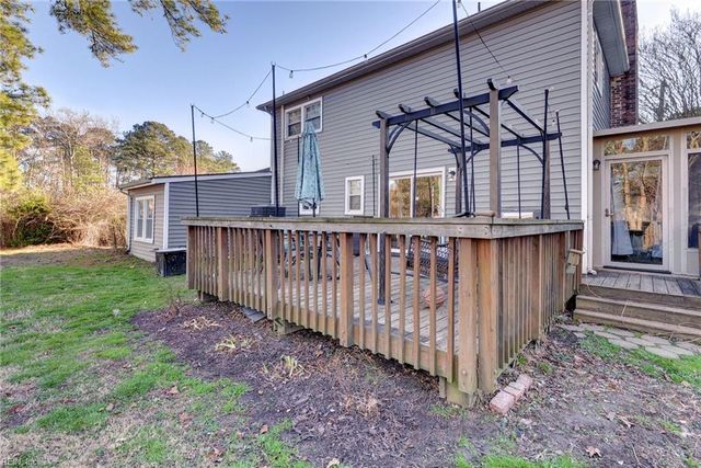 105 Glenn CV, Seaford, VA 23696