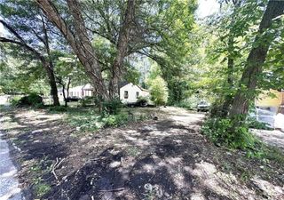 2474 Baker Rd NW, Atlanta, GA 30318