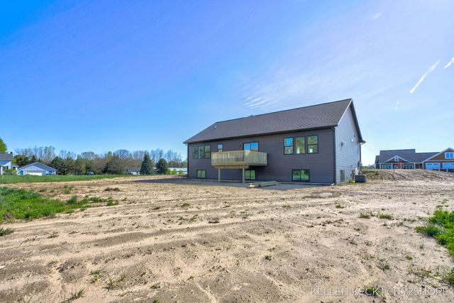 4596 Winding Creek Lane, Zeeland, MI 49464