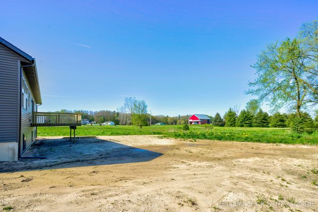 4596 Winding Creek Lane, Zeeland, MI 49464