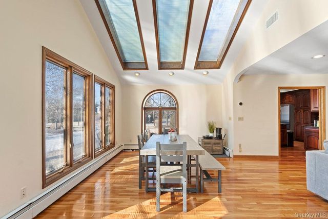 209 S Ocean Avenue, Bayport, NY 11705