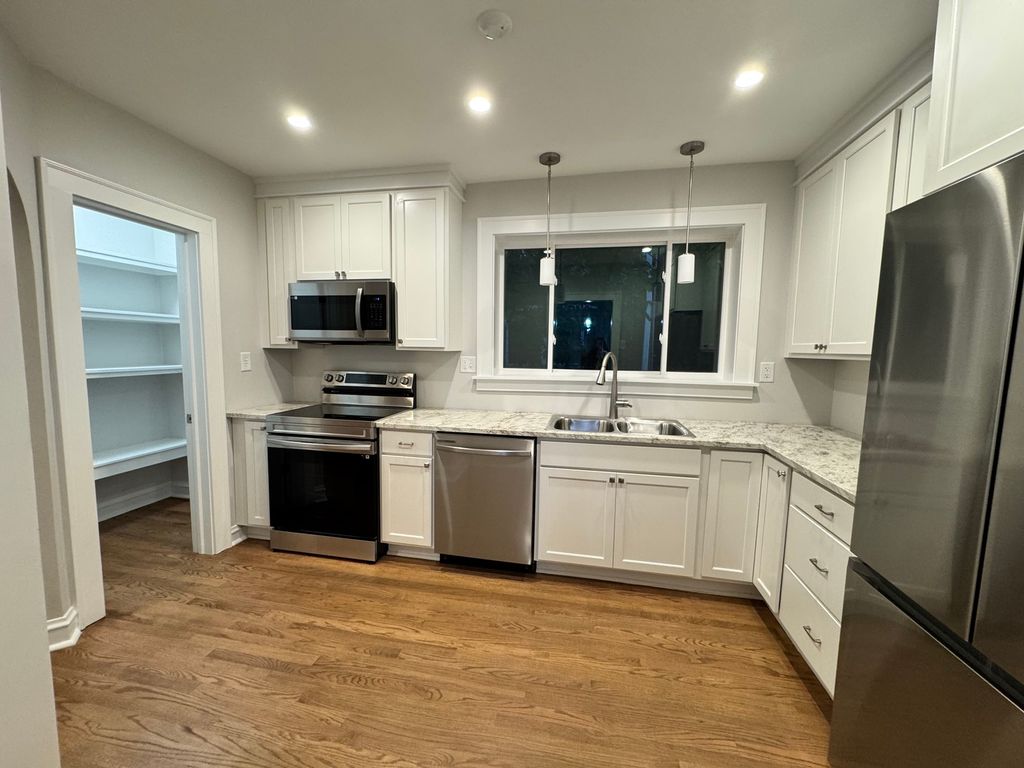 9412 S Hoyne Avenue, Chicago, IL 60643 — photo 4