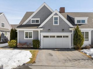 10 Tanglewood Dr 10, Framingham, MA 01701