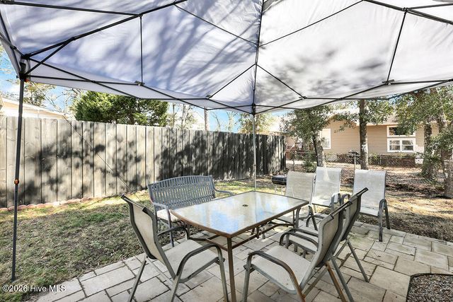 104 SE 16th Street, Oak Island, NC 28465