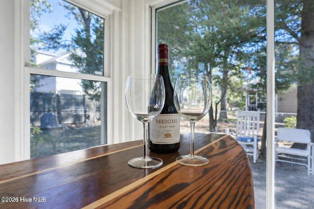 104 SE 16th Street, Oak Island, NC 28465