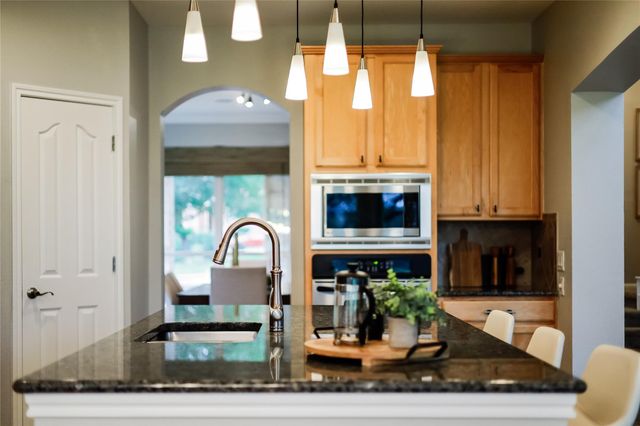 10400 Roy Butler DR, Austin, TX 78717