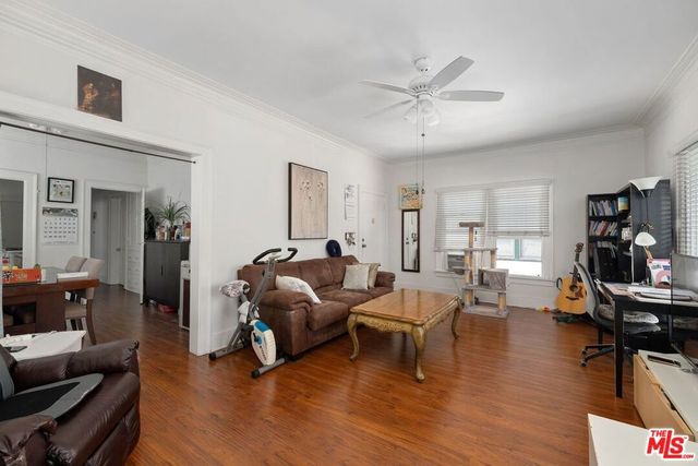 1415 S St Andrews Place, Los Angeles, CA 90019