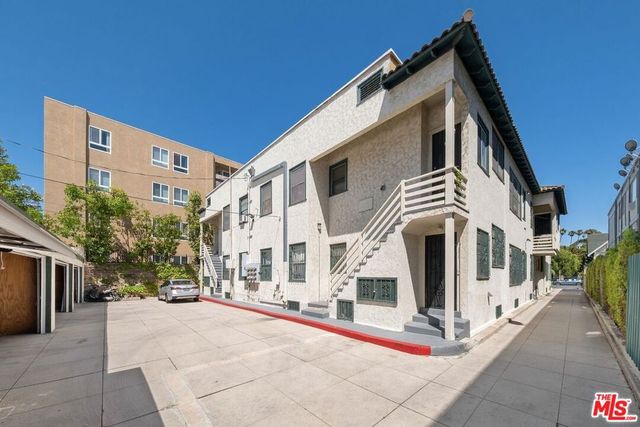 1415 S St Andrews Place, Los Angeles, CA 90019