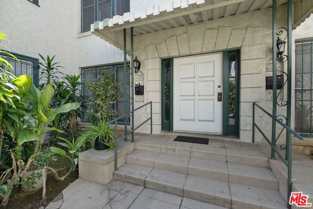 1415 S St Andrews Place, Los Angeles, CA 90019