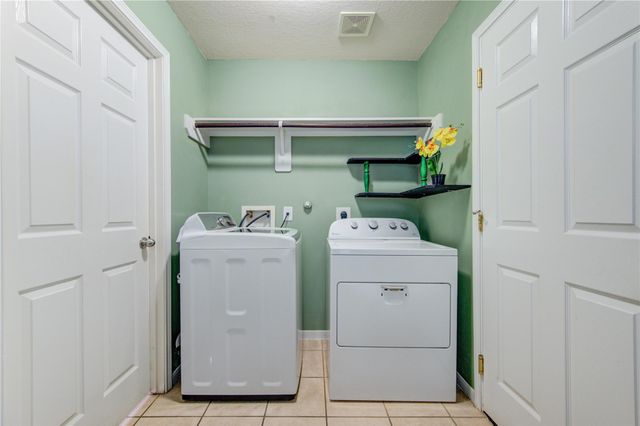 6726 Hampden Point Court, Houston, TX 77040