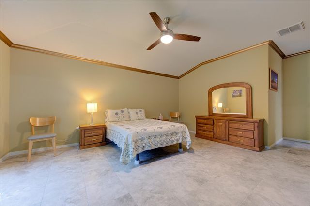 6726 Hampden Point Court, Houston, TX 77040