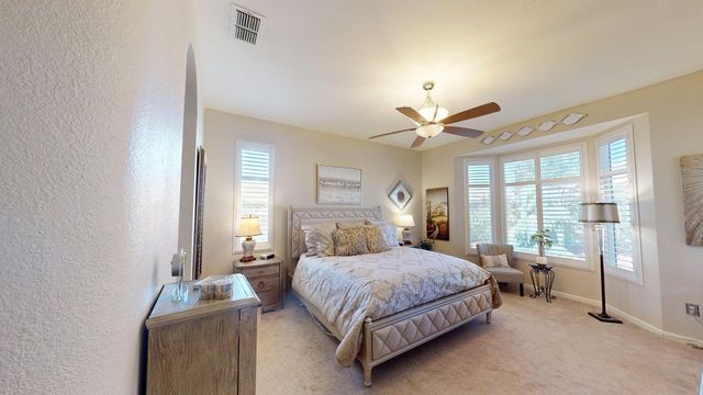 7517 Locomotive Ln, Roseville, CA 95747