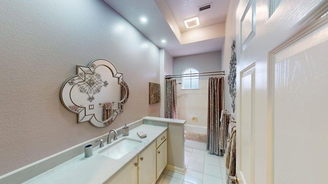 7517 Locomotive Ln, Roseville, CA 95747