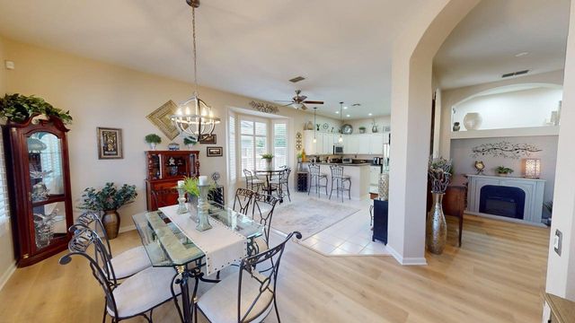 7517 Locomotive Ln, Roseville, CA 95747