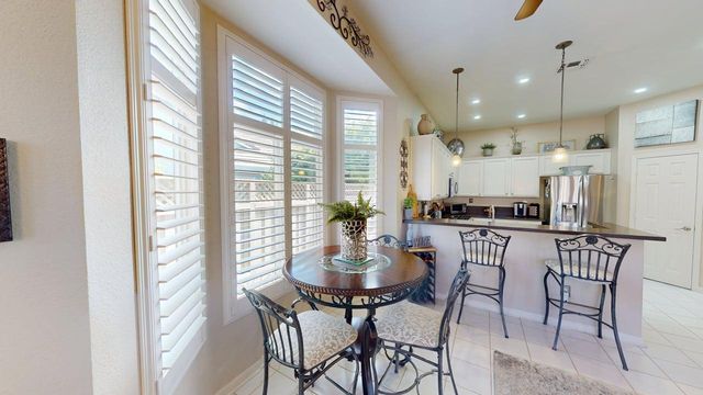7517 Locomotive Ln, Roseville, CA 95747
