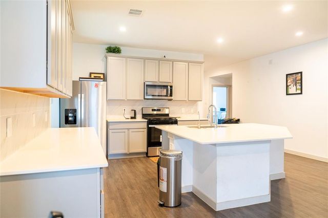7902 Wrangler Shack Lane, Rosharon, TX 77583