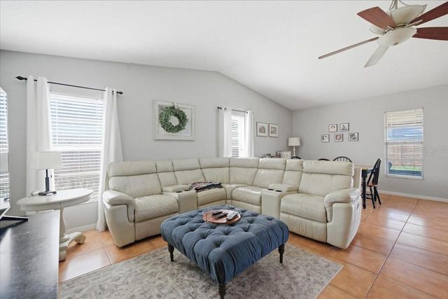 5405 STORK COURT, Tampa, FL 33625