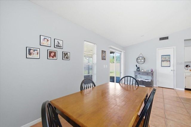 5405 STORK COURT, Tampa, FL 33625