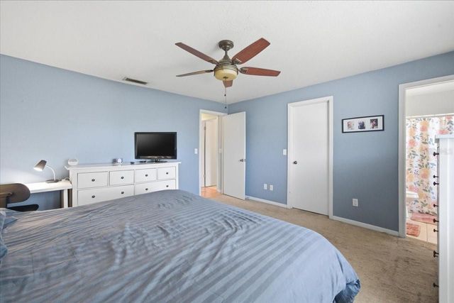 5405 STORK COURT, Tampa, FL 33625