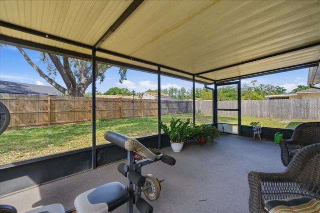 5405 STORK COURT, Tampa, FL 33625