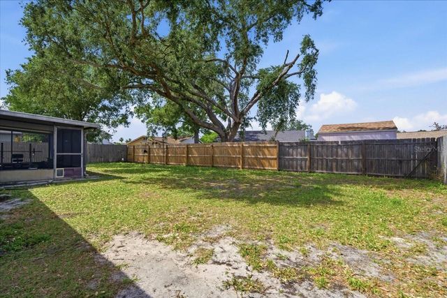 5405 STORK COURT, Tampa, FL 33625