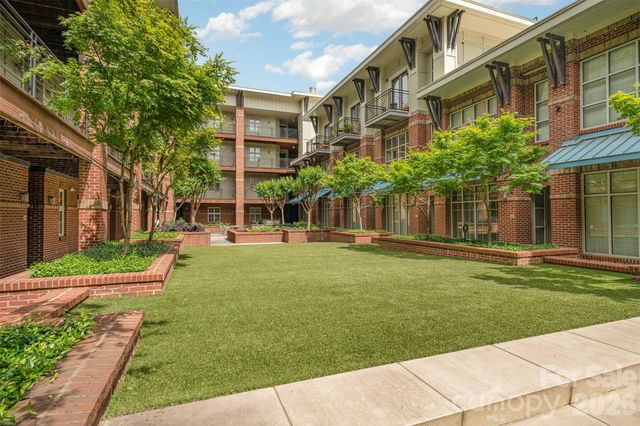 1101 W 1st Street 307, Charlotte, NC 28202