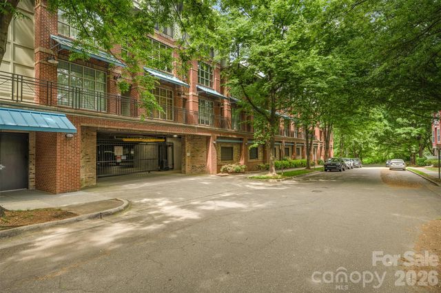 1101 W 1st Street 307, Charlotte, NC 28202