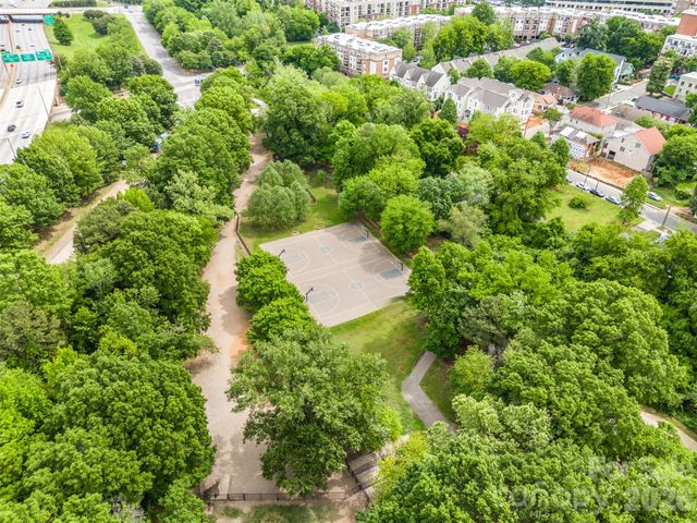 1101 W 1st Street 307, Charlotte, NC 28202