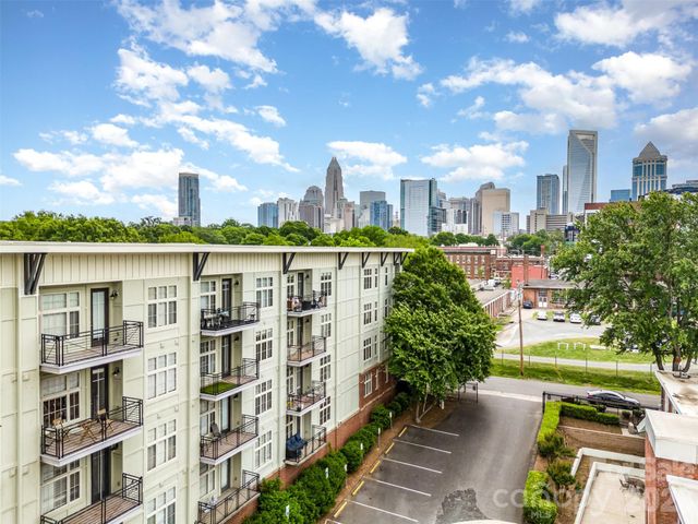 1101 W 1st Street 307, Charlotte, NC 28202