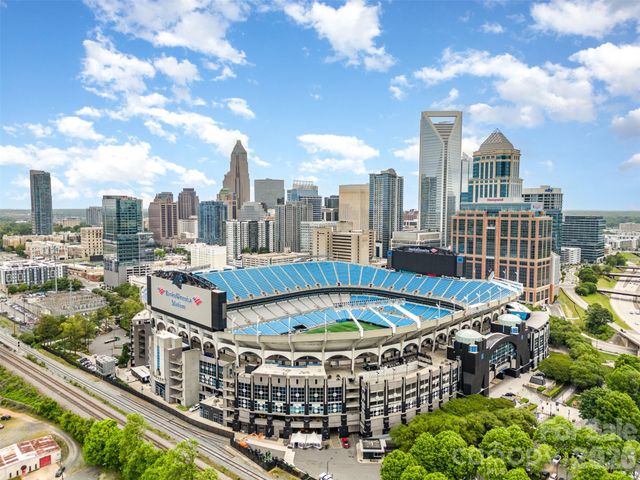 1101 W 1st Street 307, Charlotte, NC 28202