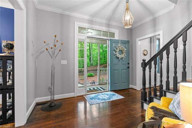 6010 Kempsford Court, Kernersville, NC 27284
