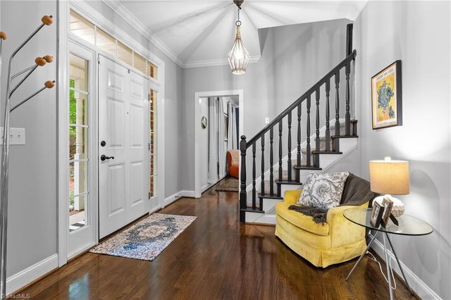6010 Kempsford Court, Kernersville, NC 27284