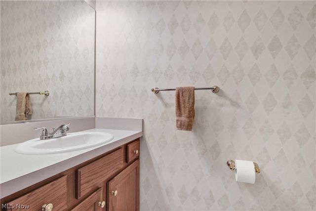 3090 Uxbridge Drive, Brunswick, OH 44212