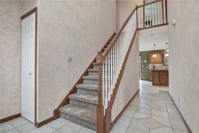 3090 Uxbridge Drive, Brunswick, OH 44212