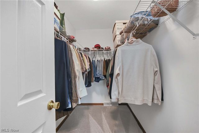 3090 Uxbridge Drive, Brunswick, OH 44212